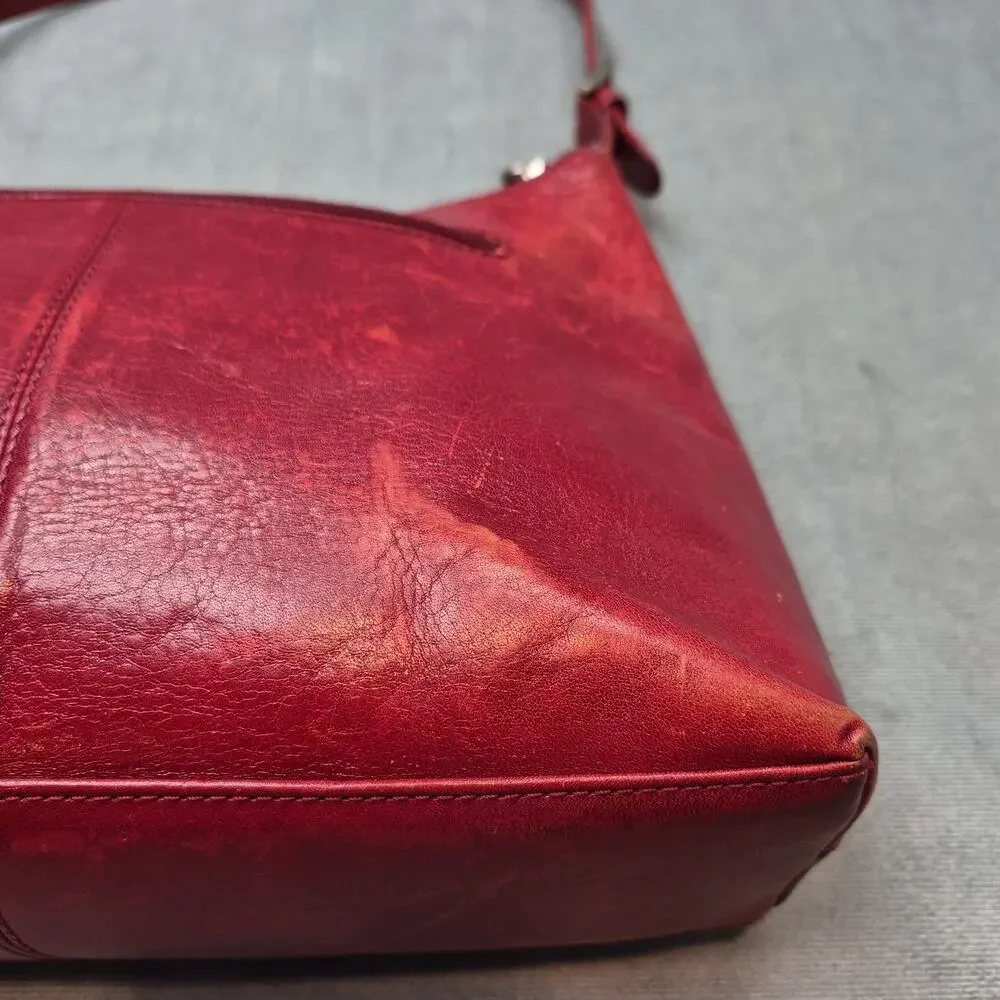 Hobo International Old Money Vintage Minimalist Red Leather Medium Shoulder Bag
